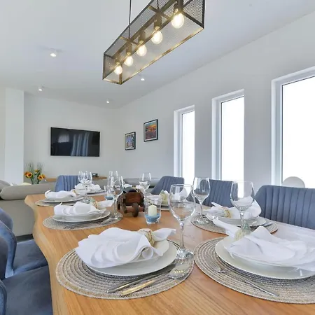 Vila Modern&spacious Four Bedroom With Swimming Pool - Regina Ae1444 Vrsi