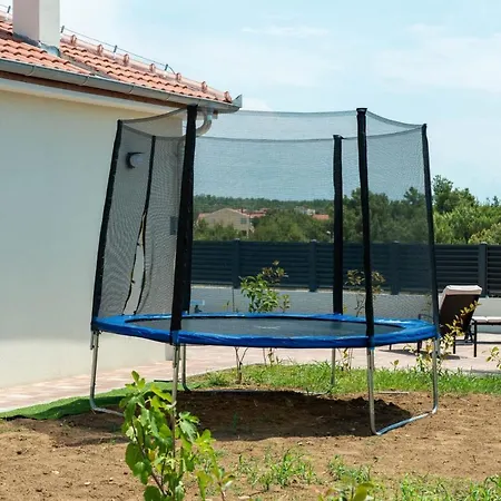 Modern&spacious Four Bedroom With Swimming Pool - Regina Ae1444 * Vrsi